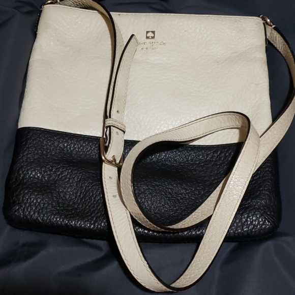 kate spade leather crossbody white black - Picture 3 of 4